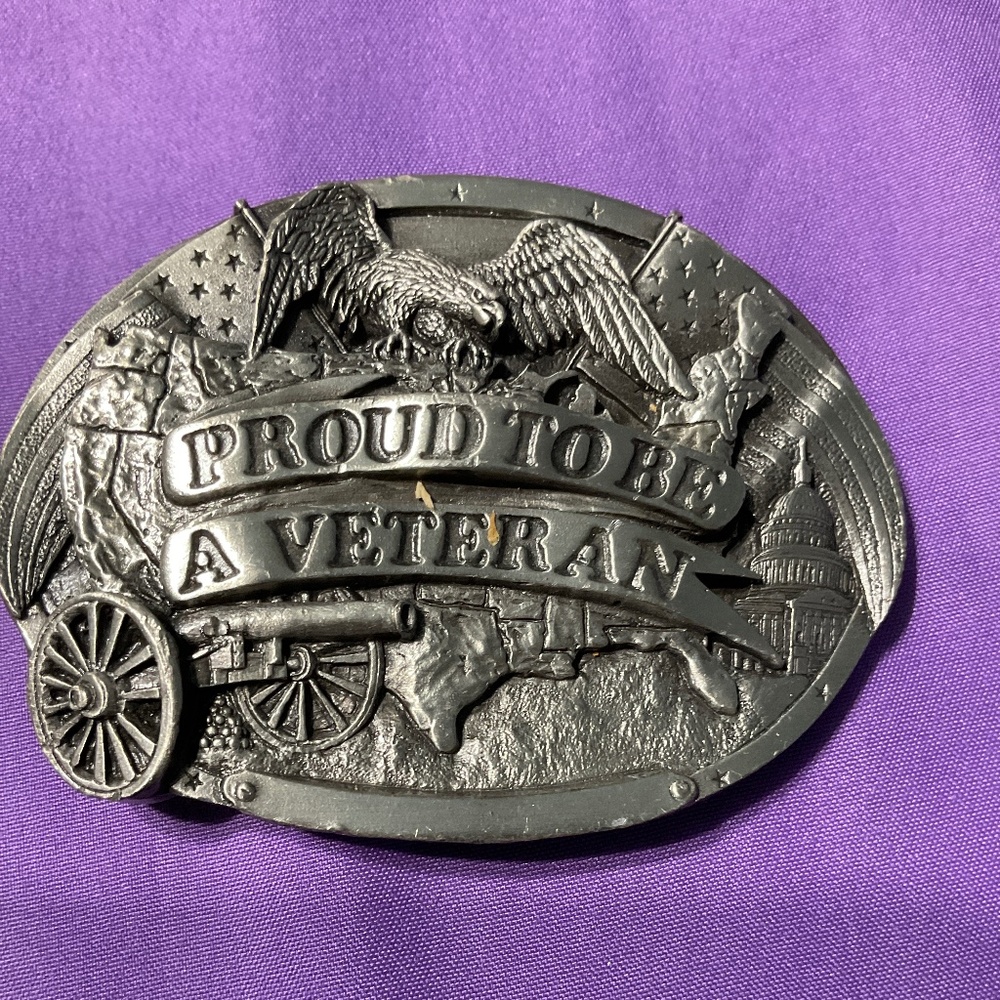 Belt buckle Proud to be a veteran. M28